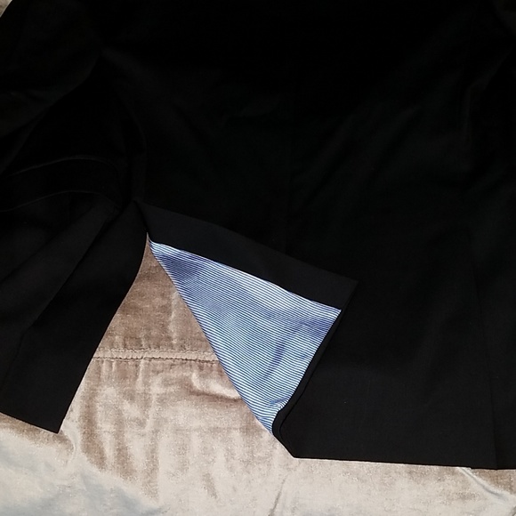 Mens 2 piece Suit - Picture 5 of 5